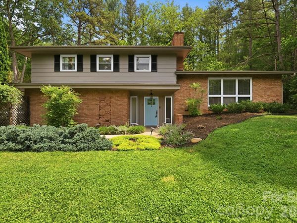 7 Woodbury Road , Asheville, NC 28804