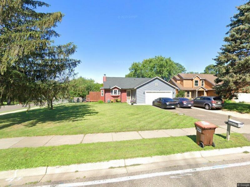 2401 Hazelwood Street , Maplewood, MN 55109