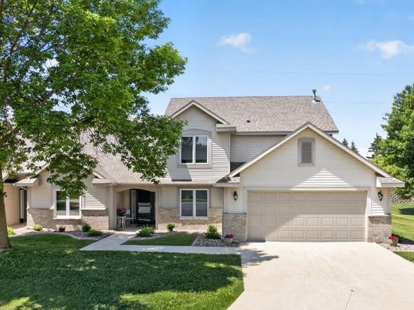 4923 Scattered Pines Lane NW, Rochester, MN 55901