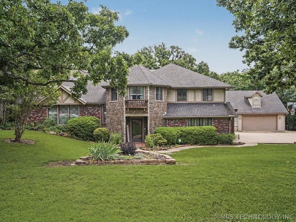 12525 S Skyline Drive, Jenks, OK 74037