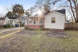 4765 Churchill Road photo 4