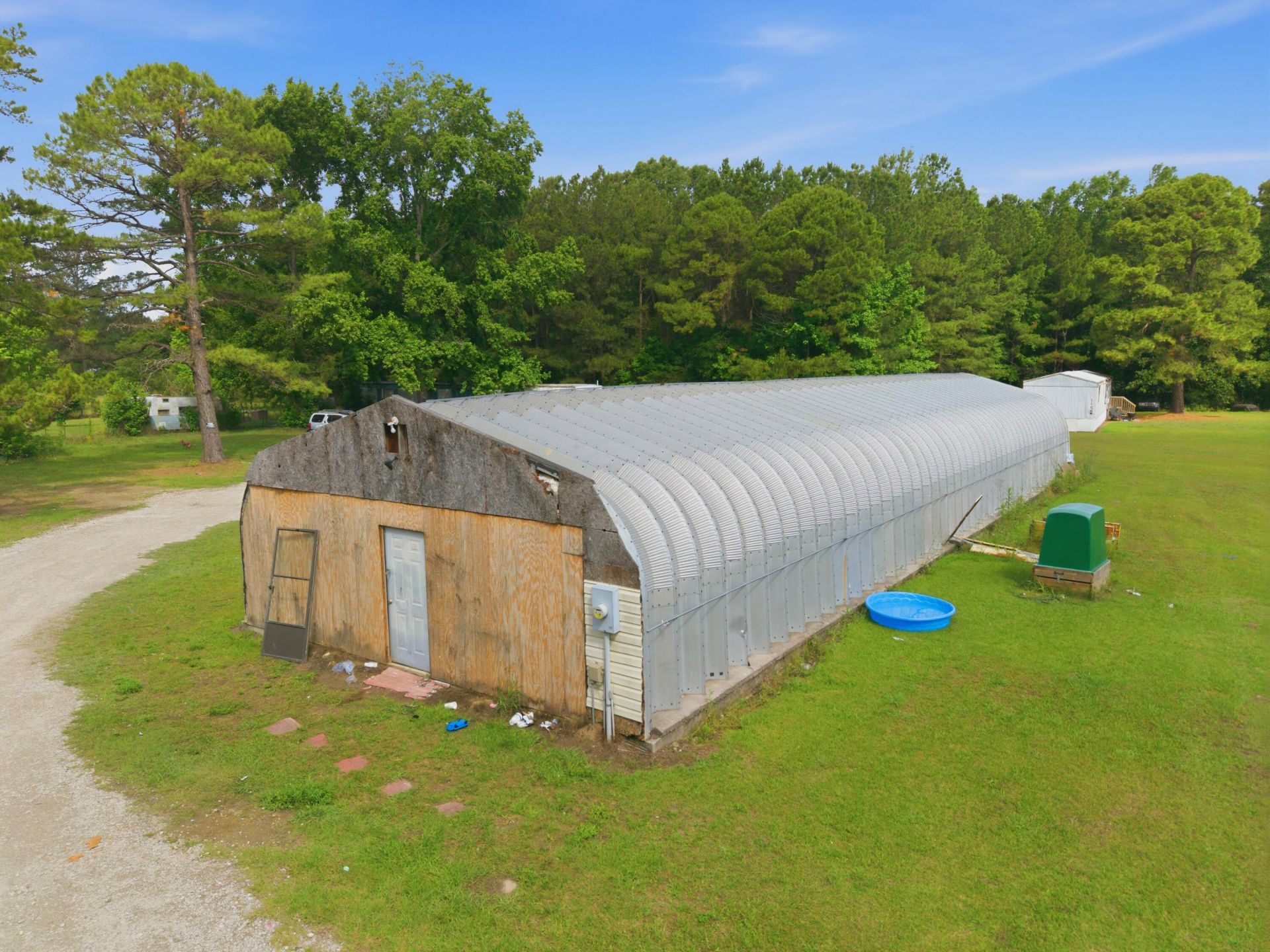 1154 Edgewater Road Photo 16