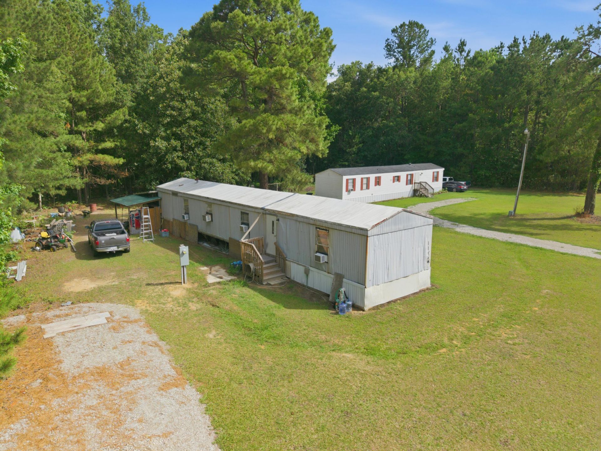 1154 Edgewater Road Photo 9