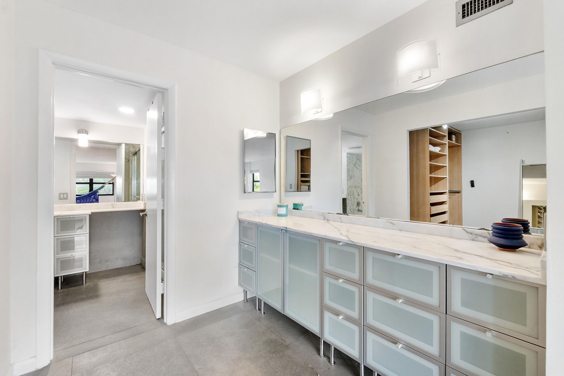 4900 N Ocean Boulevard, Unit 416, Lauderdale by the Sea, FL 33308 Photo