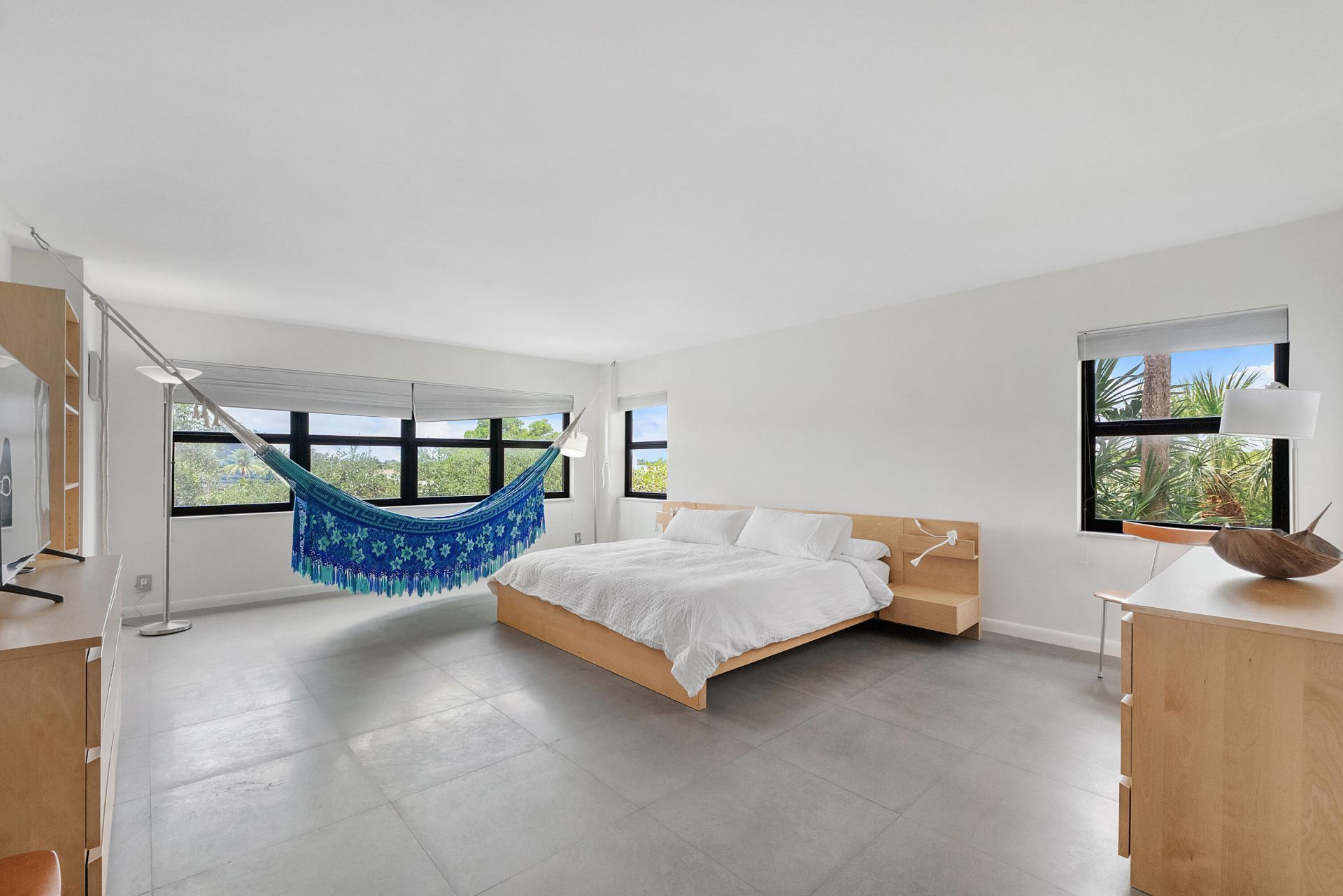 4900 N Ocean Boulevard, Unit 416, Lauderdale by the Sea, FL 33308 Photo