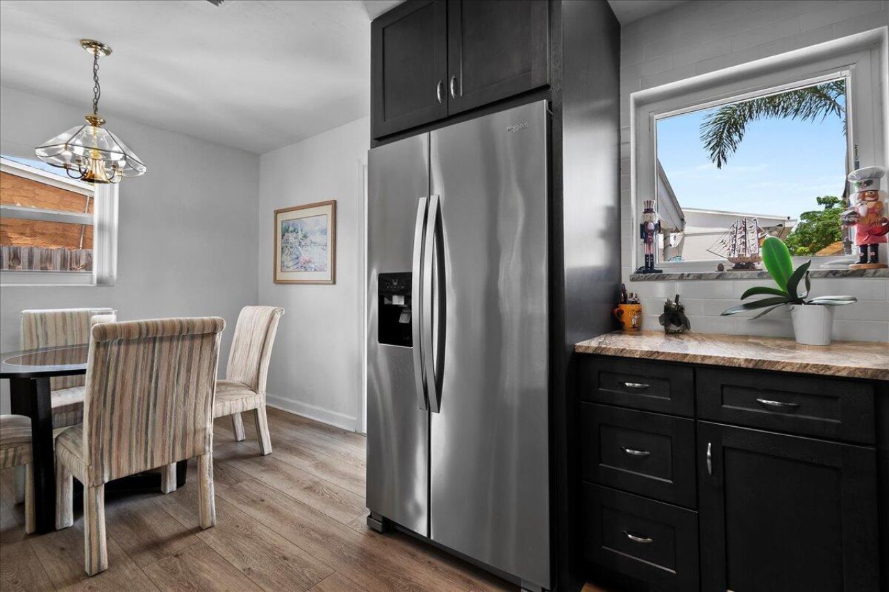727 Bunker Road, West Palm Beach, FL 33405 Photo