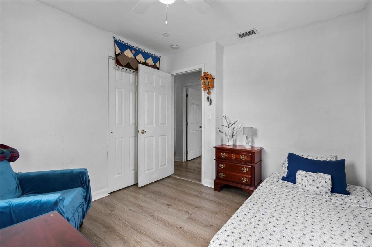 727 Bunker Road, West Palm Beach, FL 33405 Photo