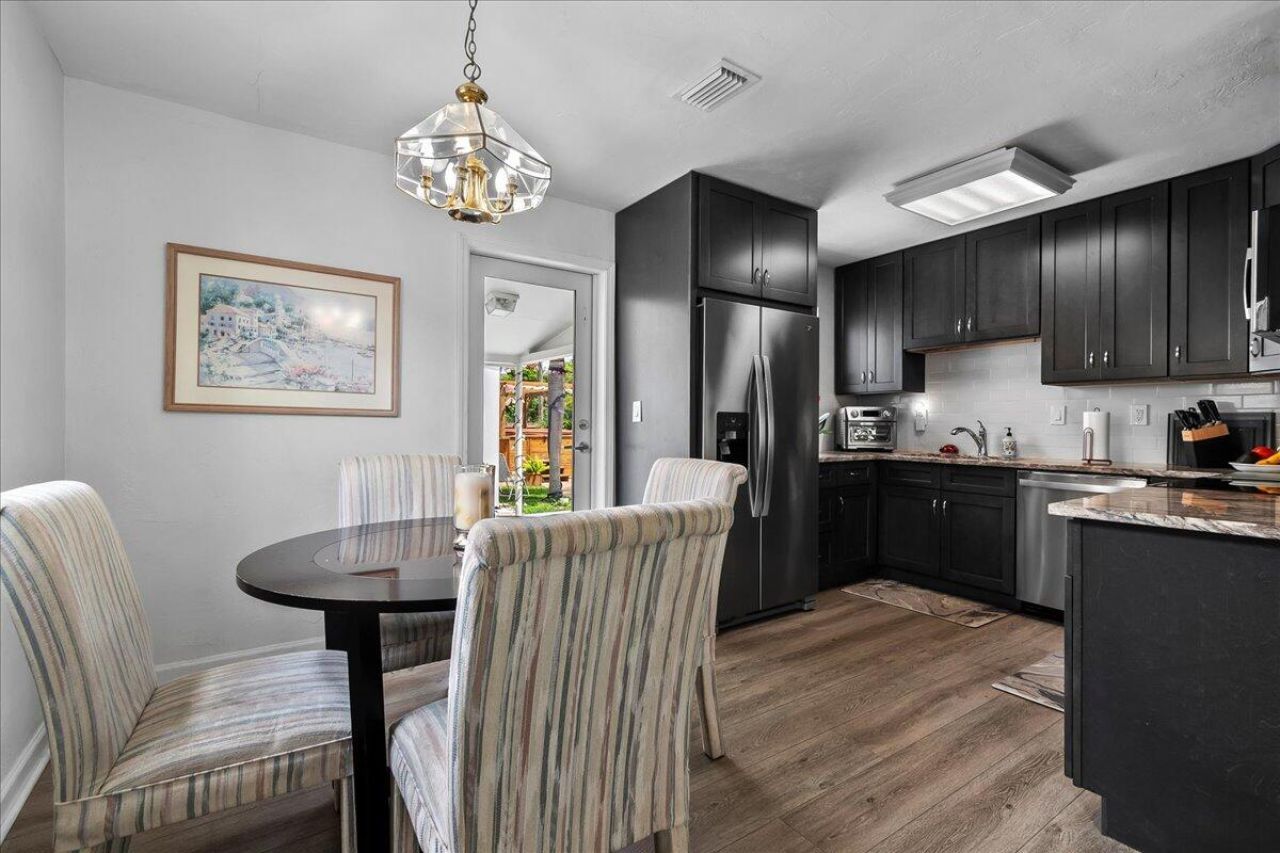 727 Bunker Road, West Palm Beach, FL 33405 Photo