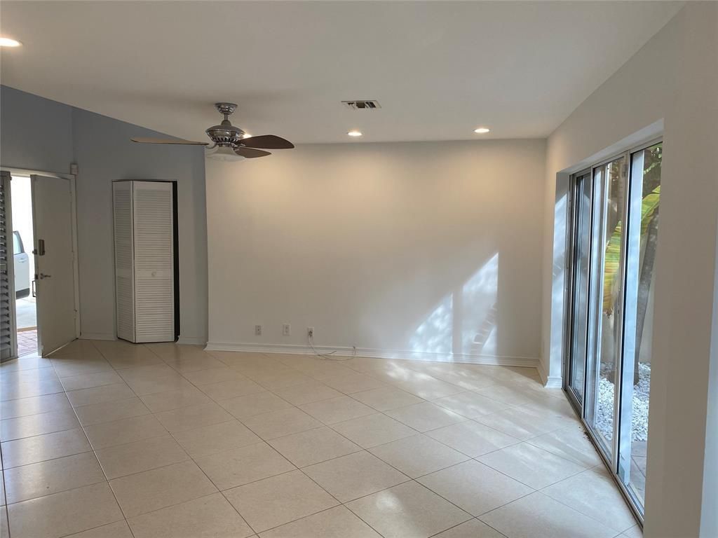 101 SE 15th Avenue, Unit E, Fort Lauderdale, FL 33301 Photo