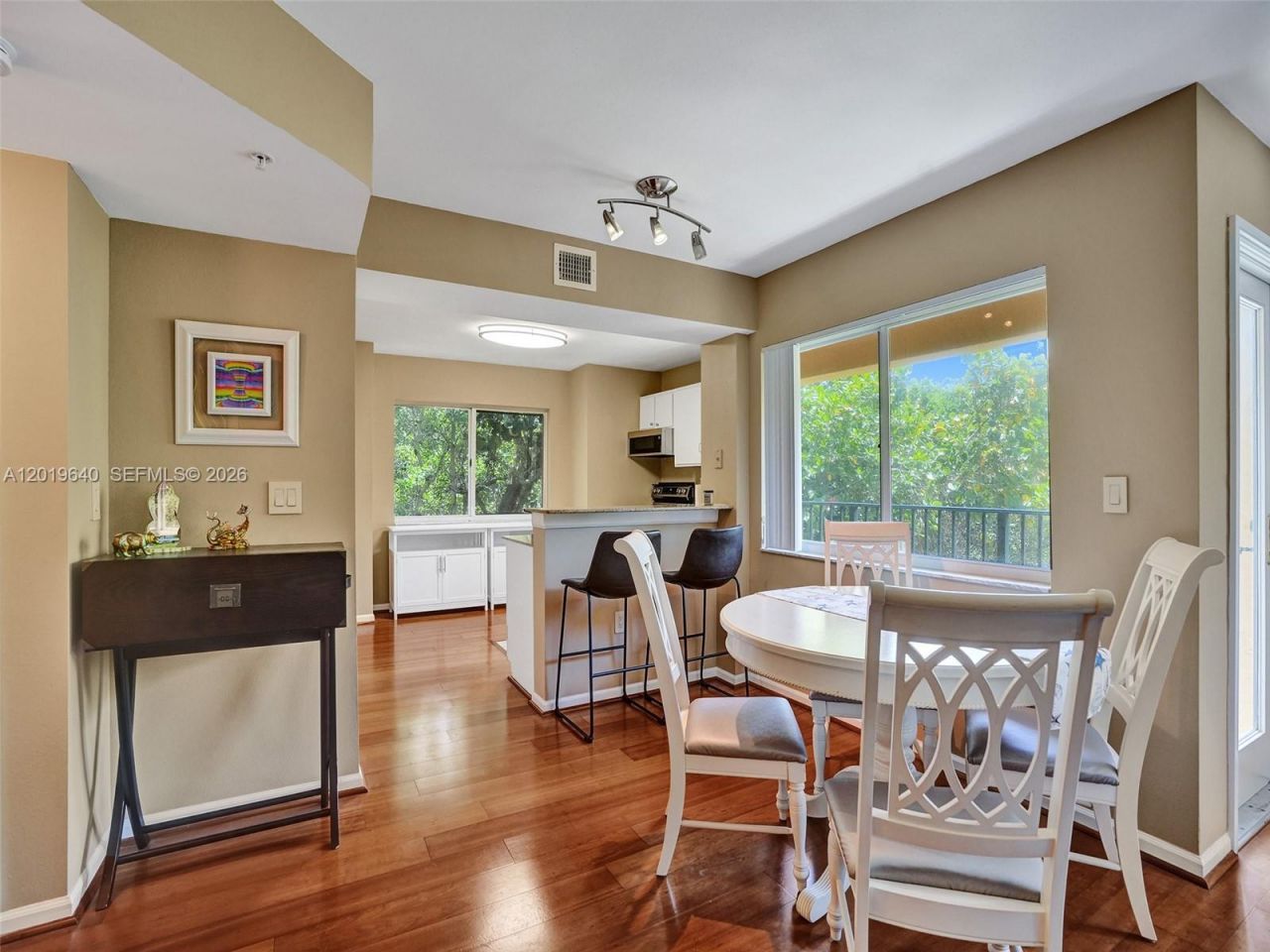 300 Scotia Dr , Unit 206, Hypoluxo, FL 33462 Photo