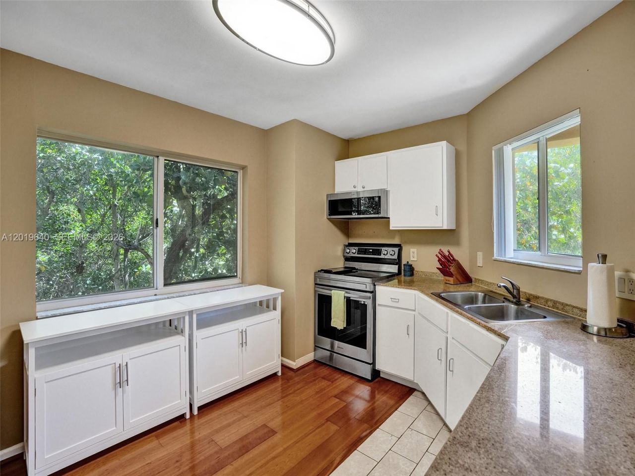 300 Scotia Dr , Unit 206, Hypoluxo, FL 33462 Photo