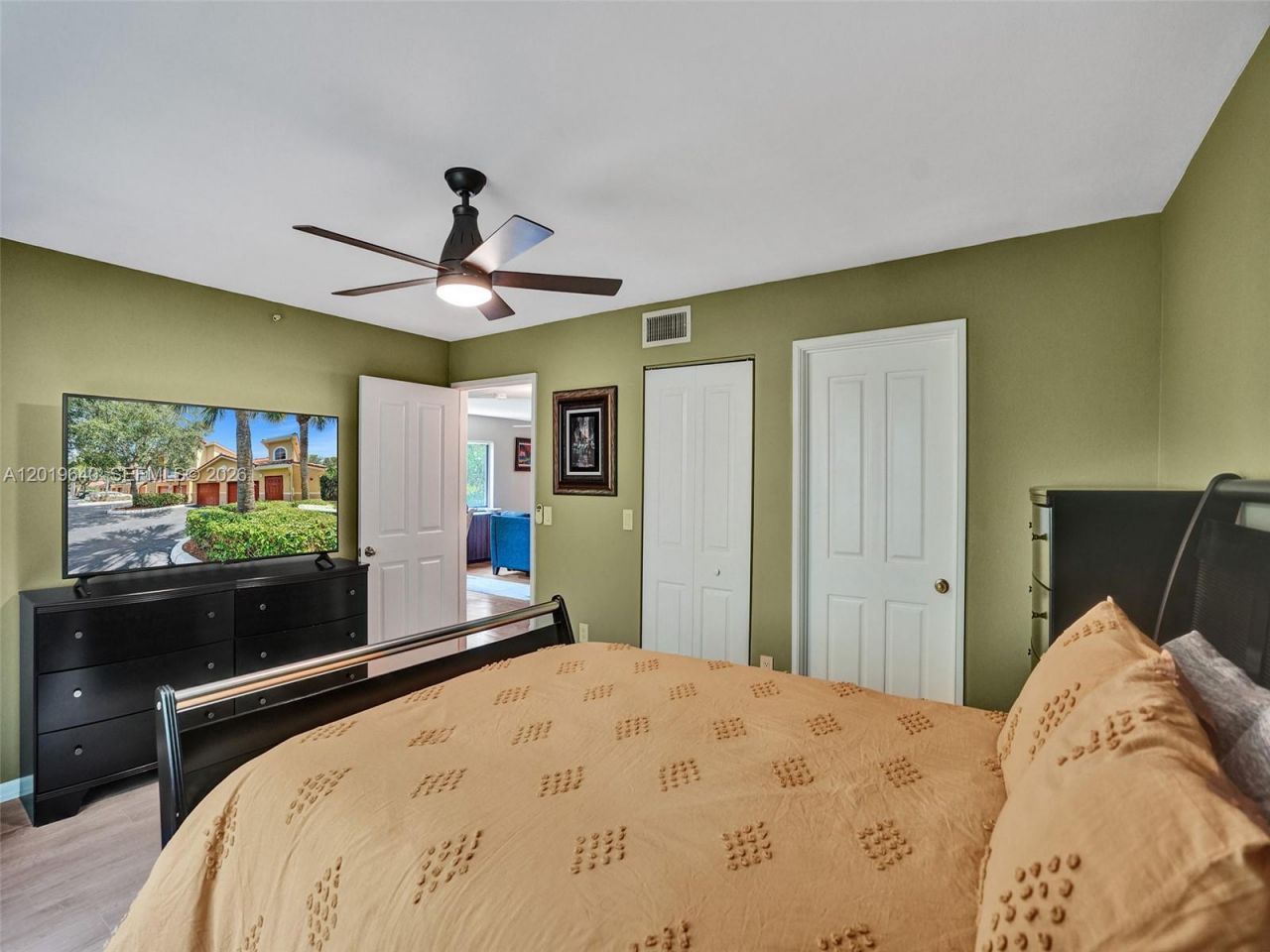 300 Scotia Dr , Unit 206, Hypoluxo, FL 33462 Photo