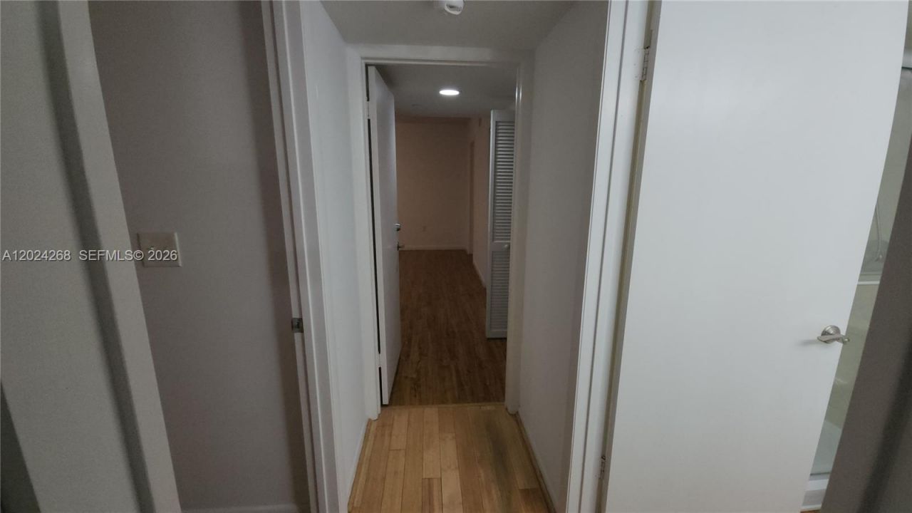 5900 Collins Ave , Unit 404, Miami Beach, FL 33140 Photo