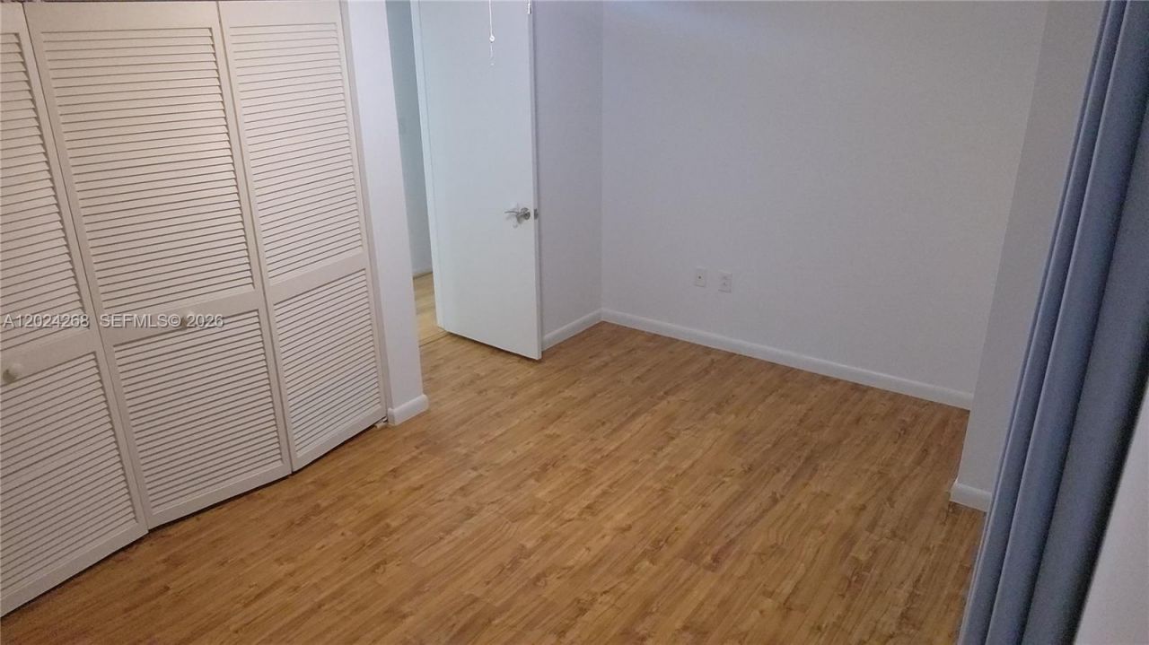 5900 Collins Ave , Unit 404, Miami Beach, FL 33140 Photo
