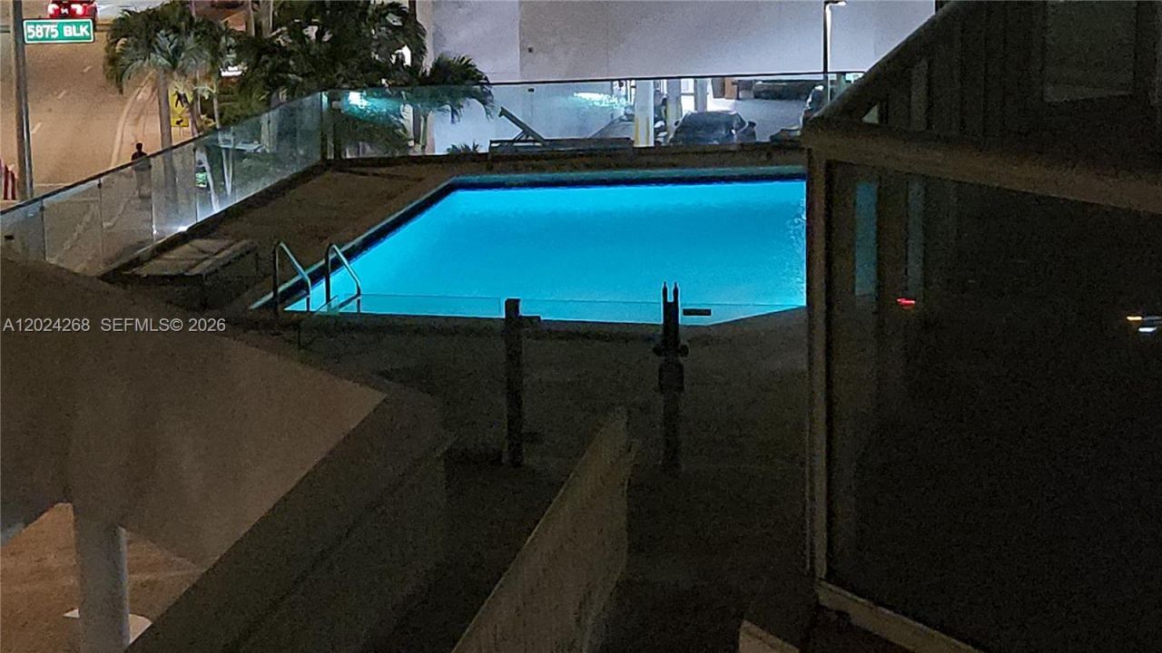5900 Collins Ave , Unit 404, Miami Beach, FL 33140 Photo