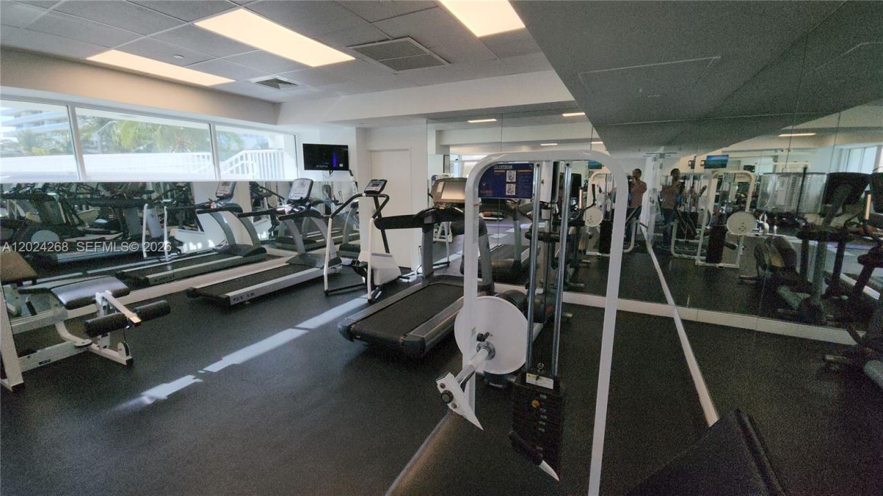 5900 Collins Ave , Unit 404, Miami Beach, FL 33140 Photo