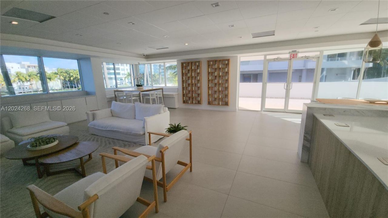 5900 Collins Ave , Unit 404, Miami Beach, FL 33140 Photo