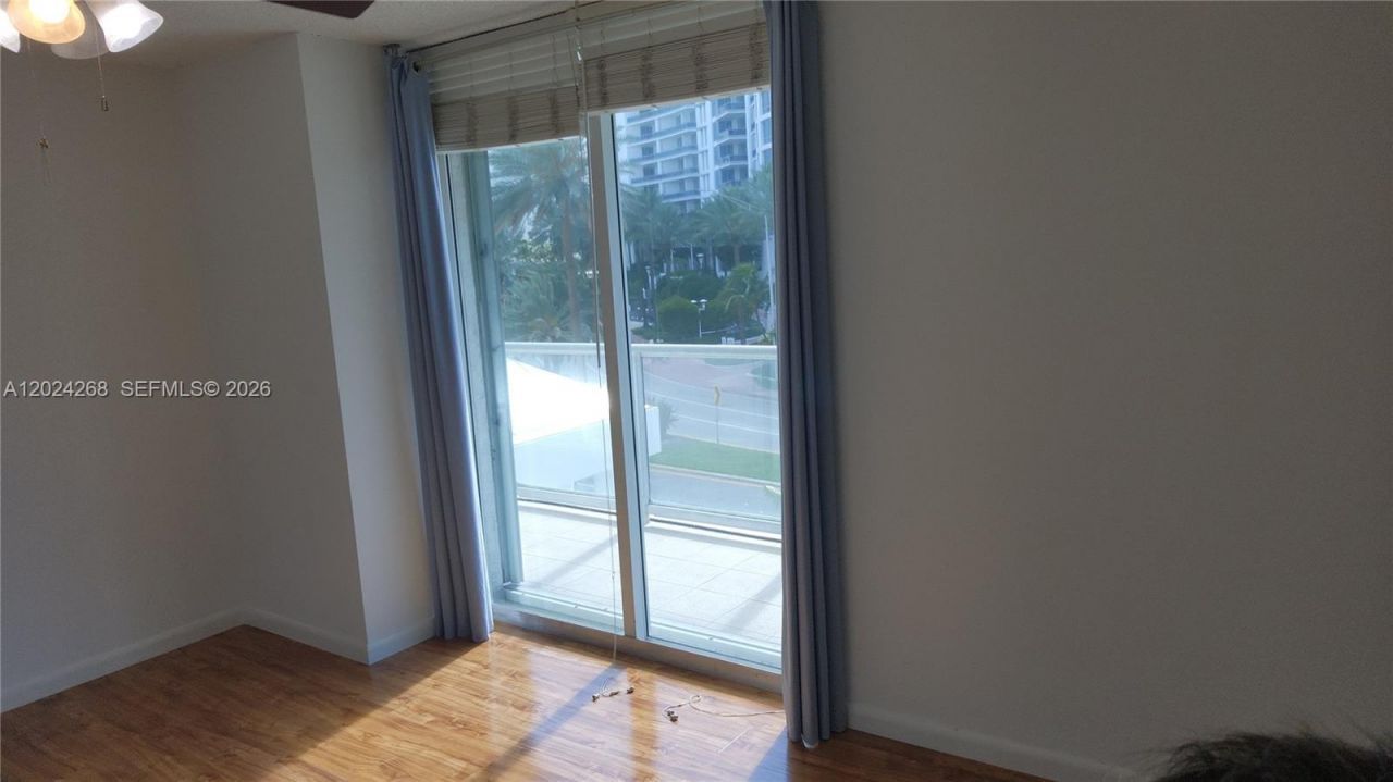 5900 Collins Ave , Unit 404, Miami Beach, FL 33140 Photo