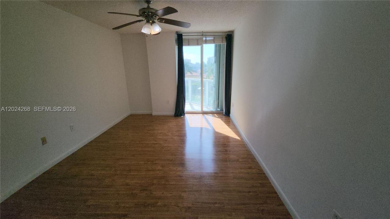 5900 Collins Ave , Unit 404, Miami Beach, FL 33140 Photo