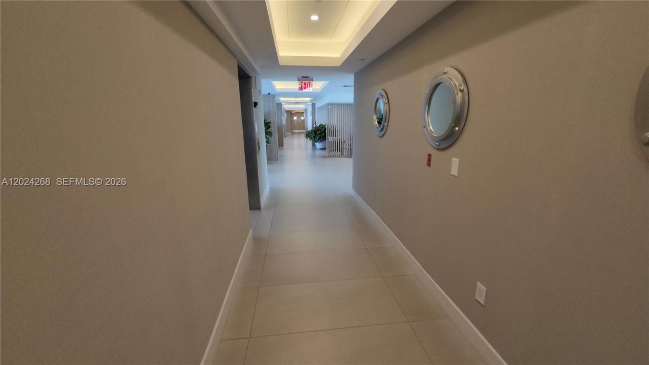 5900 Collins Ave , Unit 404, Miami Beach, FL 33140 Photo