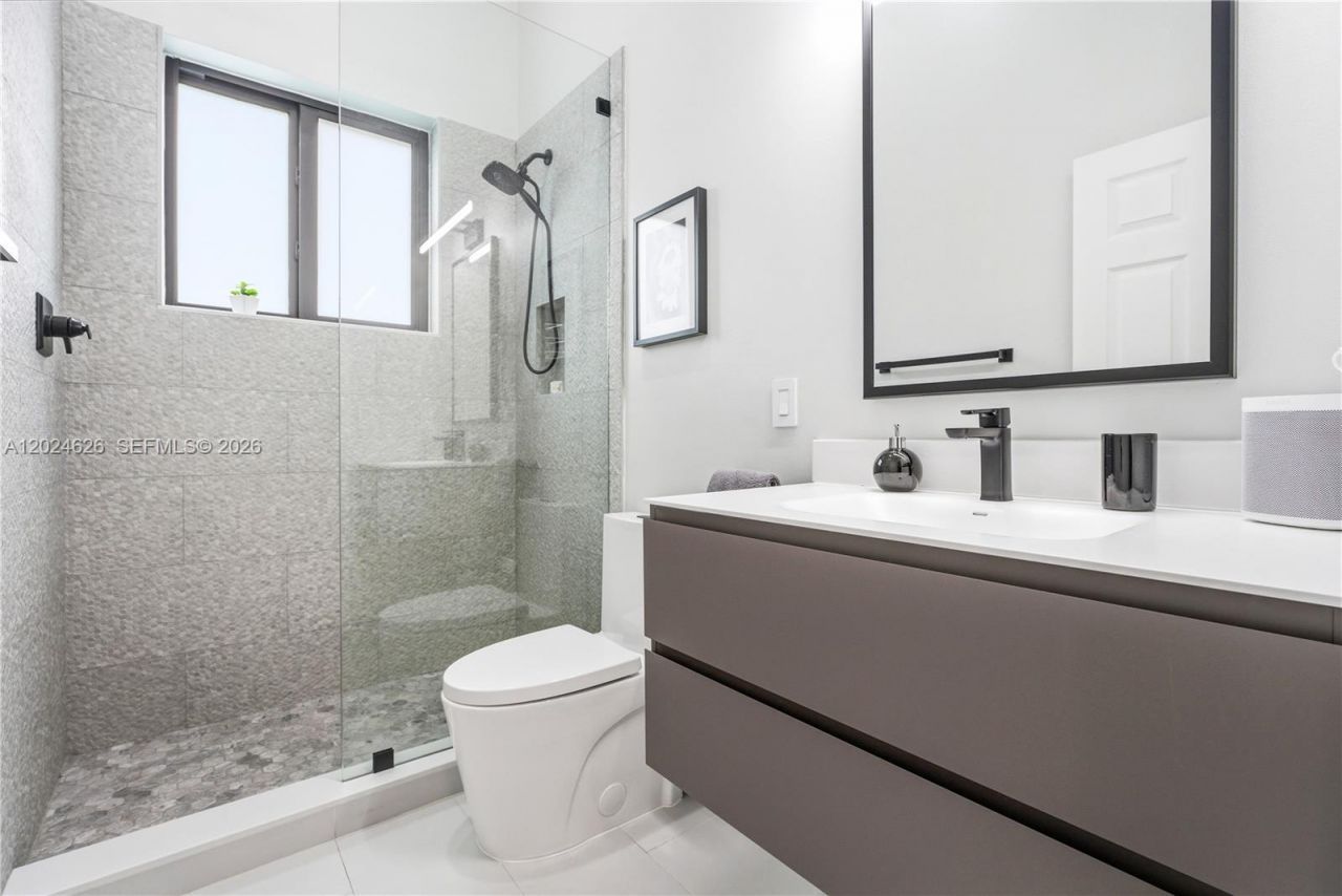 16460 NW 12th St , Pembroke Pines, FL 33028 Photo