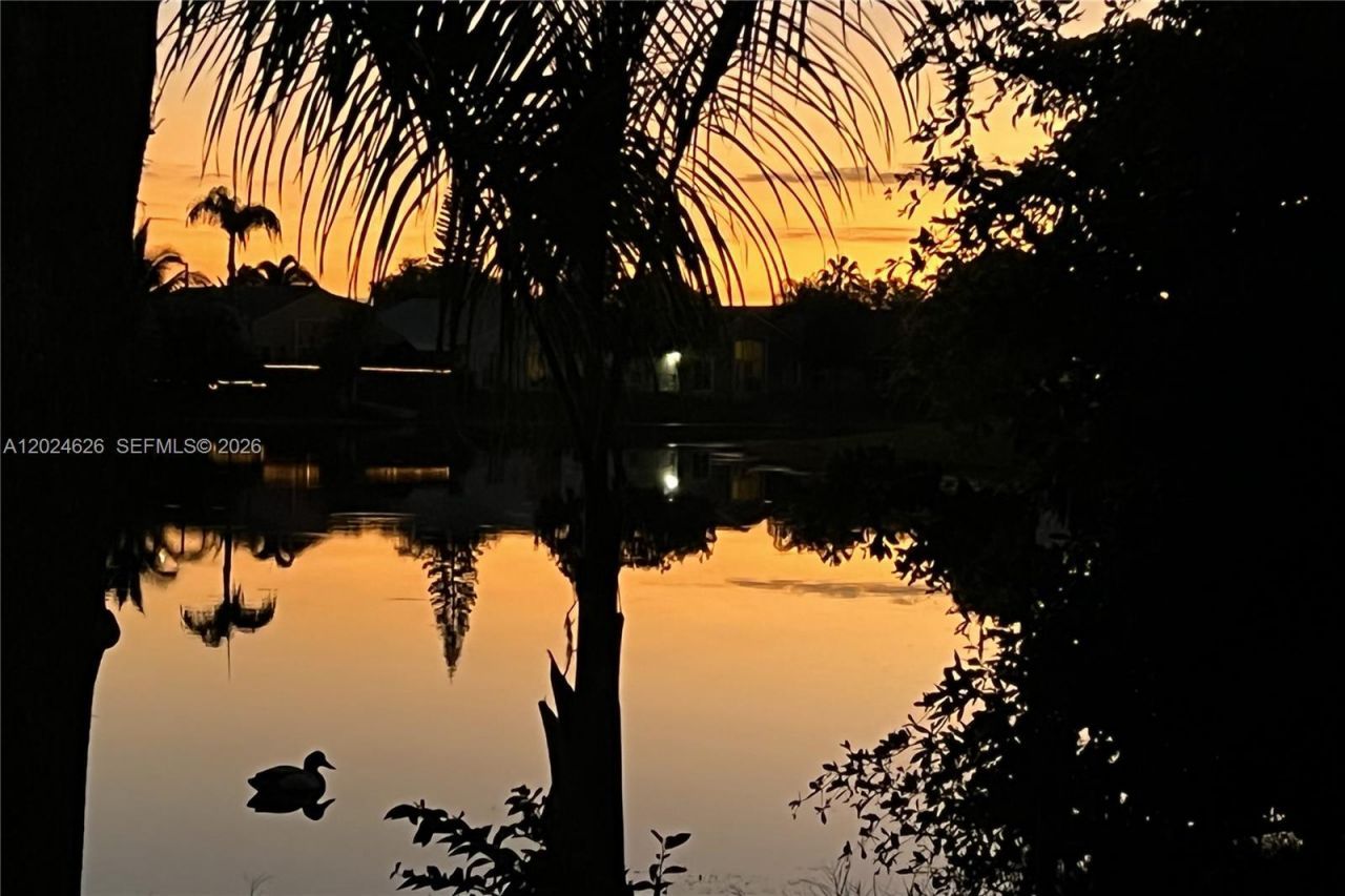 16460 NW 12th St , Pembroke Pines, FL 33028 Photo