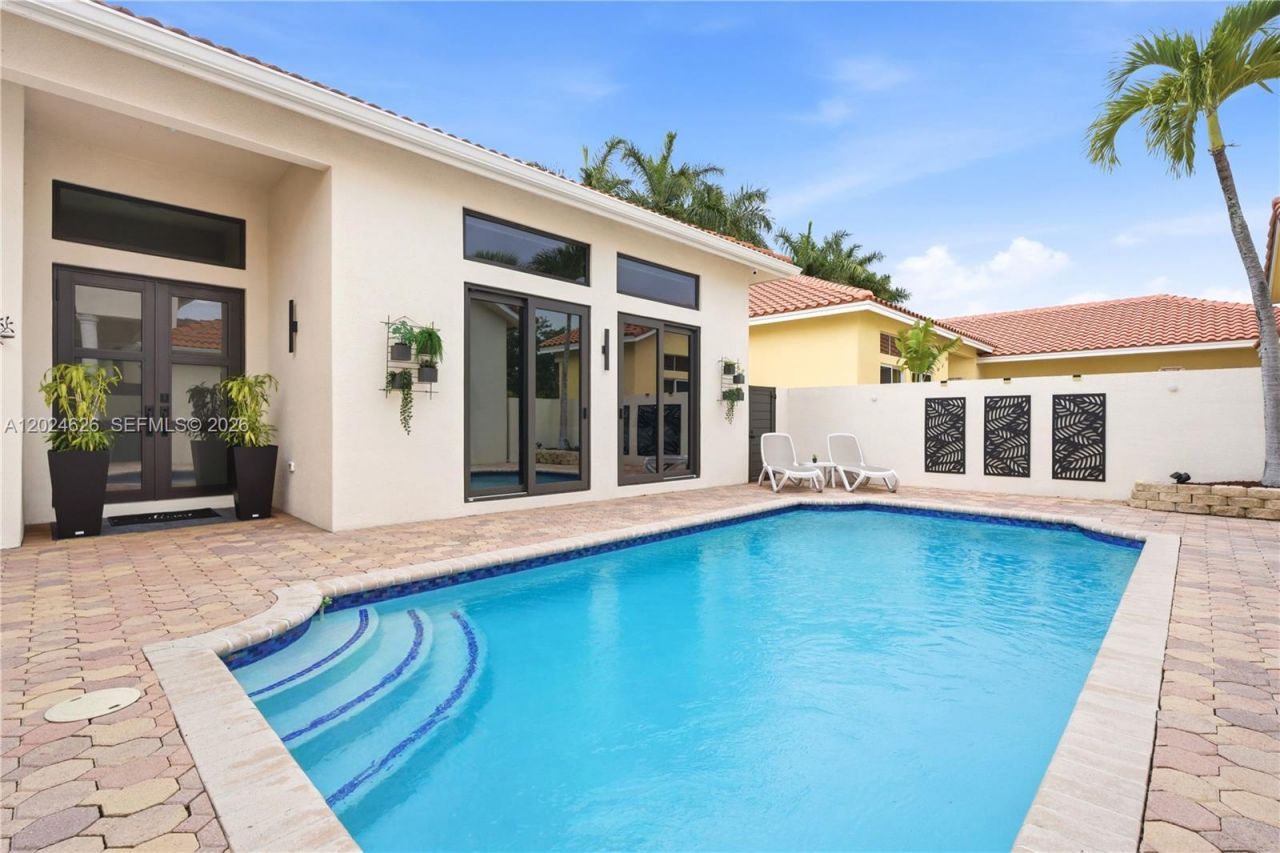 16460 NW 12th St , Pembroke Pines, FL 33028 Photo