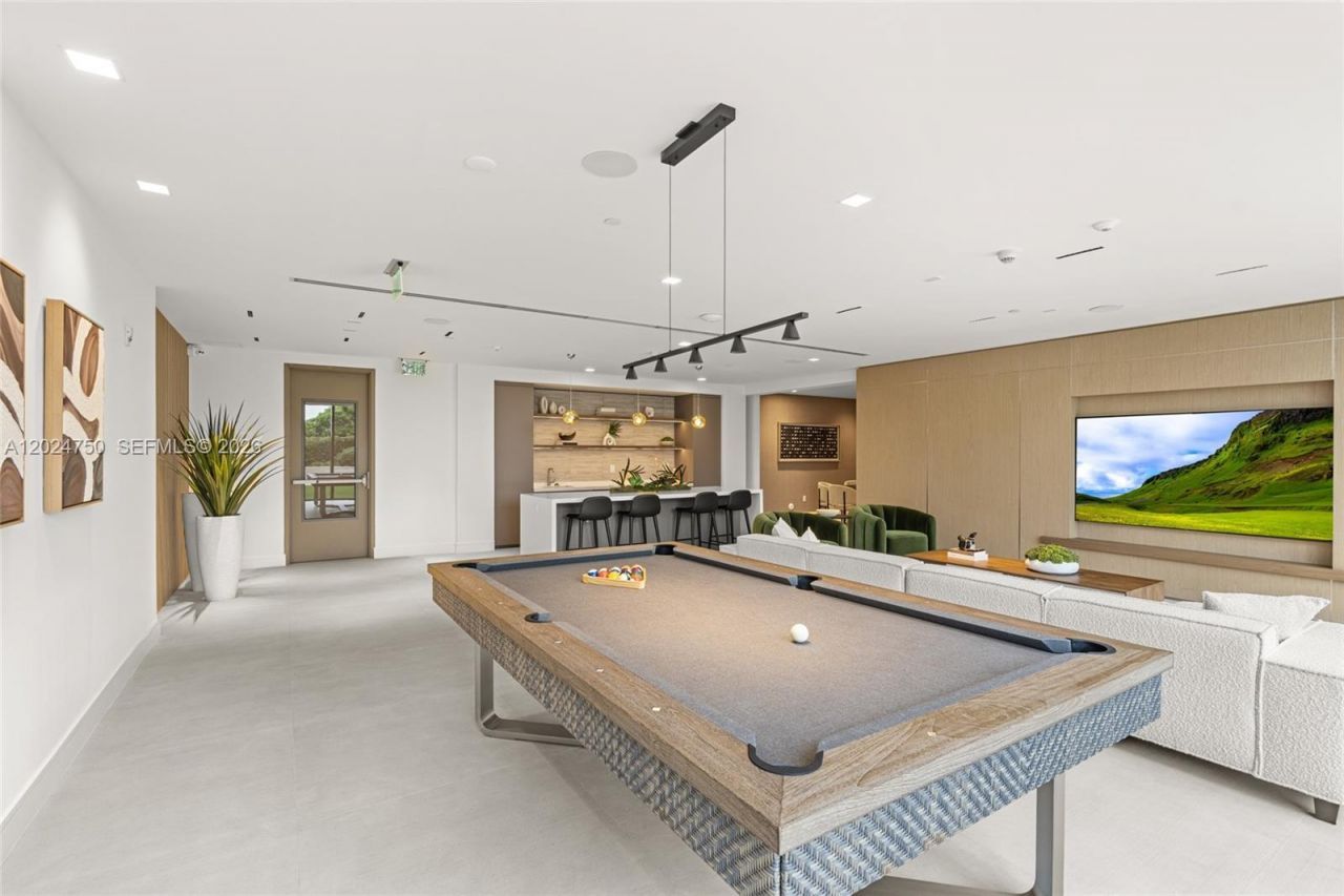 3034 Oak Ave, Unit LPH2, Miami, FL 33133 Photo