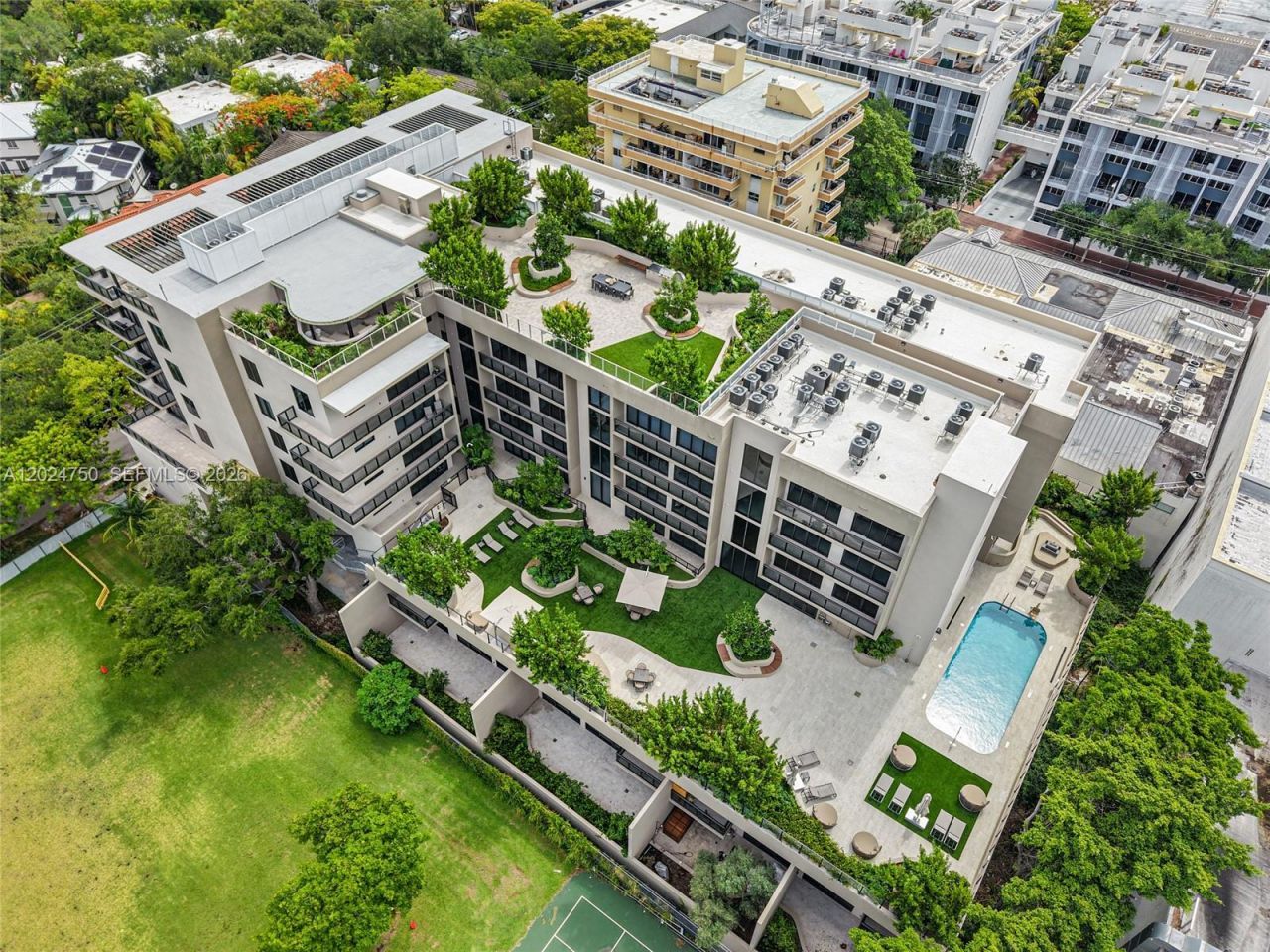 3034 Oak Ave, Unit LPH2, Miami, FL 33133 Photo