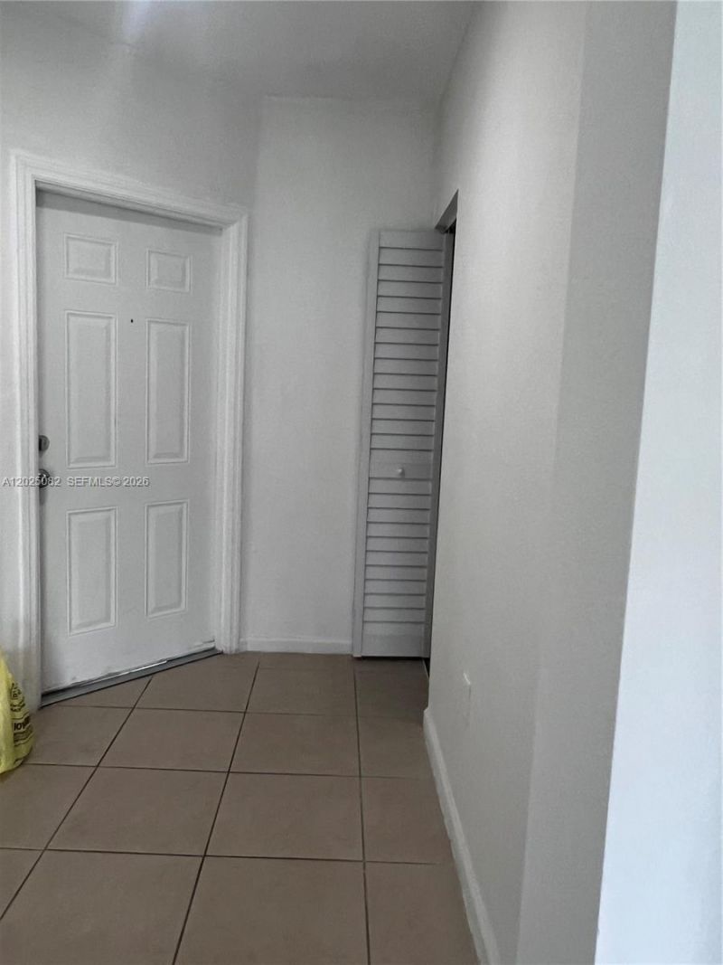 11601 NW 89th St , Unit 222, Doral, FL 33178 Photo