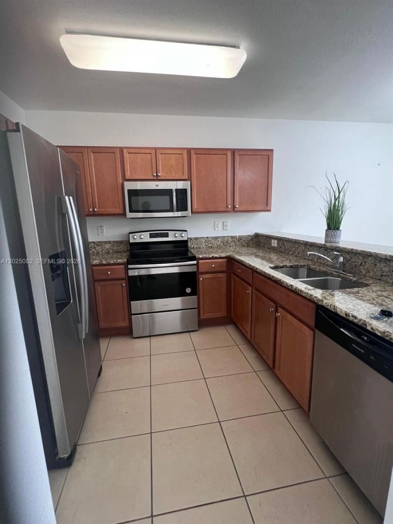 11601 NW 89th St , Unit 222, Doral, FL 33178 Photo