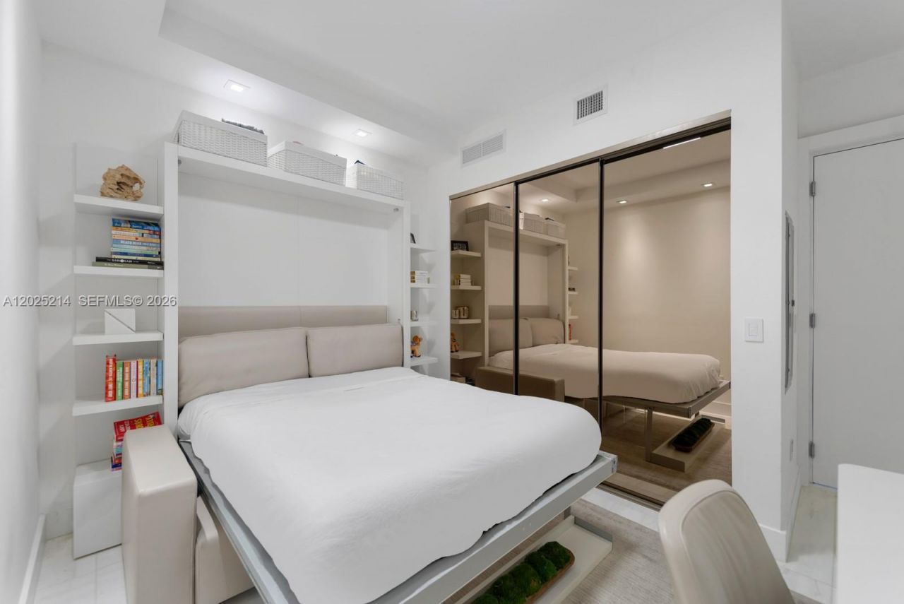 10203 Collins Ave , Unit 403, Bal Harbour, FL 33154 Photo