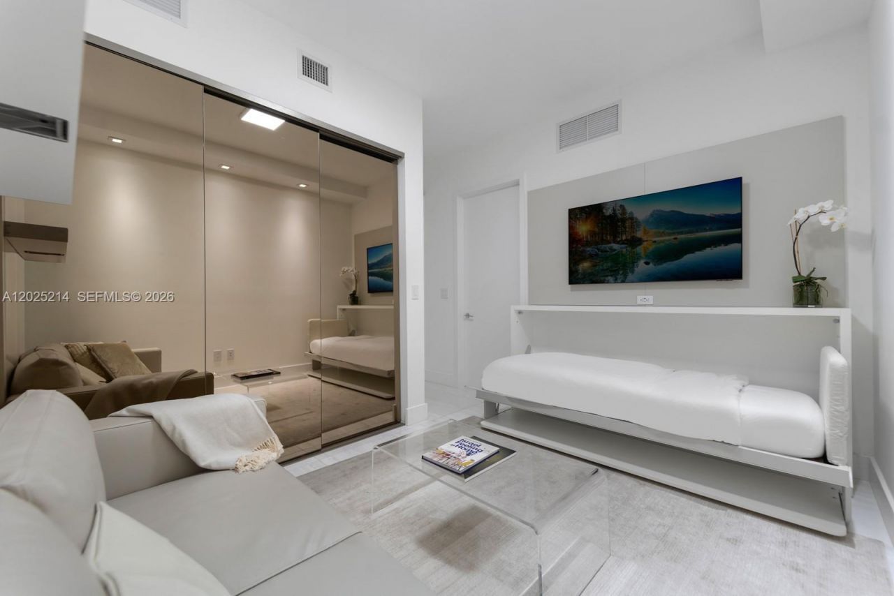 10203 Collins Ave , Unit 403, Bal Harbour, FL 33154 Photo
