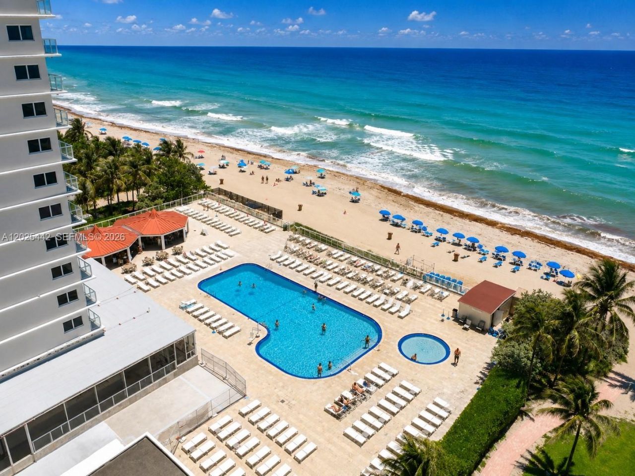 19201 Collins Ave , Unit 916, Sunny Isles Beach, FL 33160 Photo