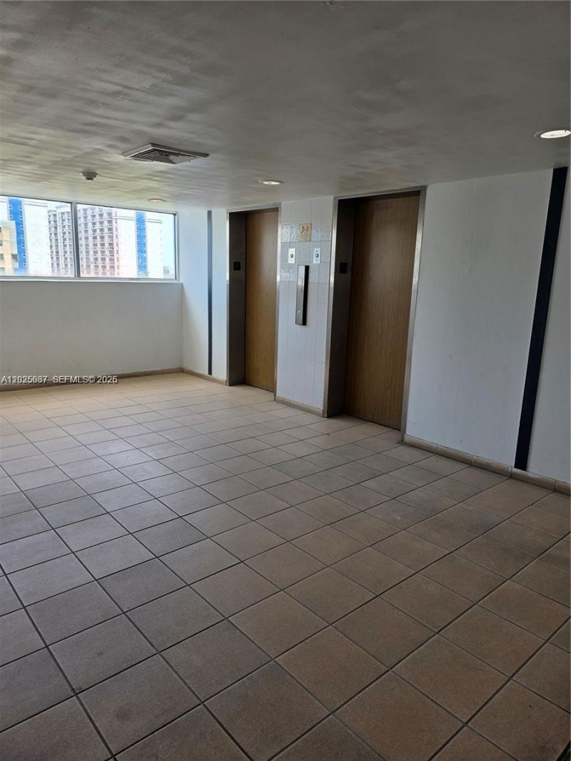 5050 NW 7th St , Unit 610, Miami, FL 33126 Photo