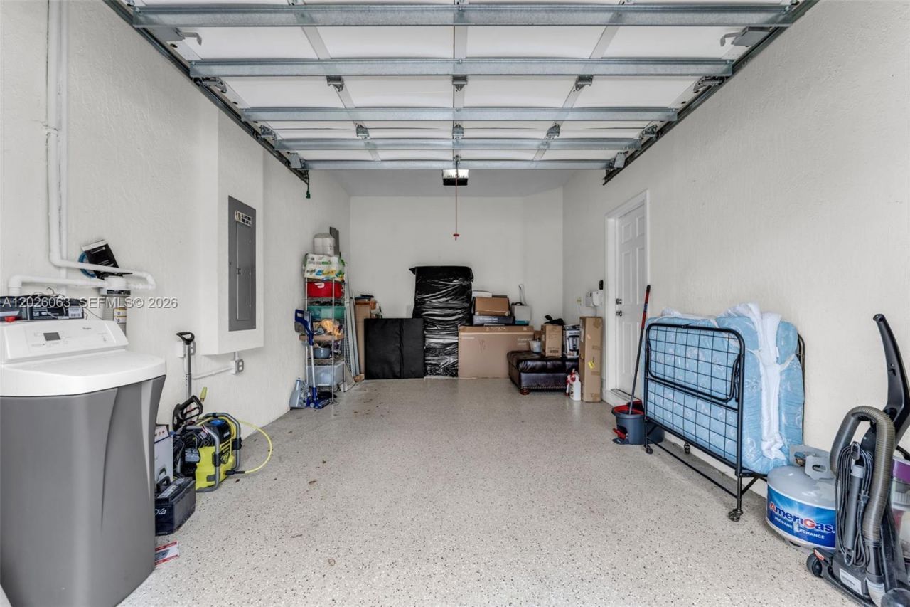 134 NE 23rd Ter , Homestead, FL 33033 Photo