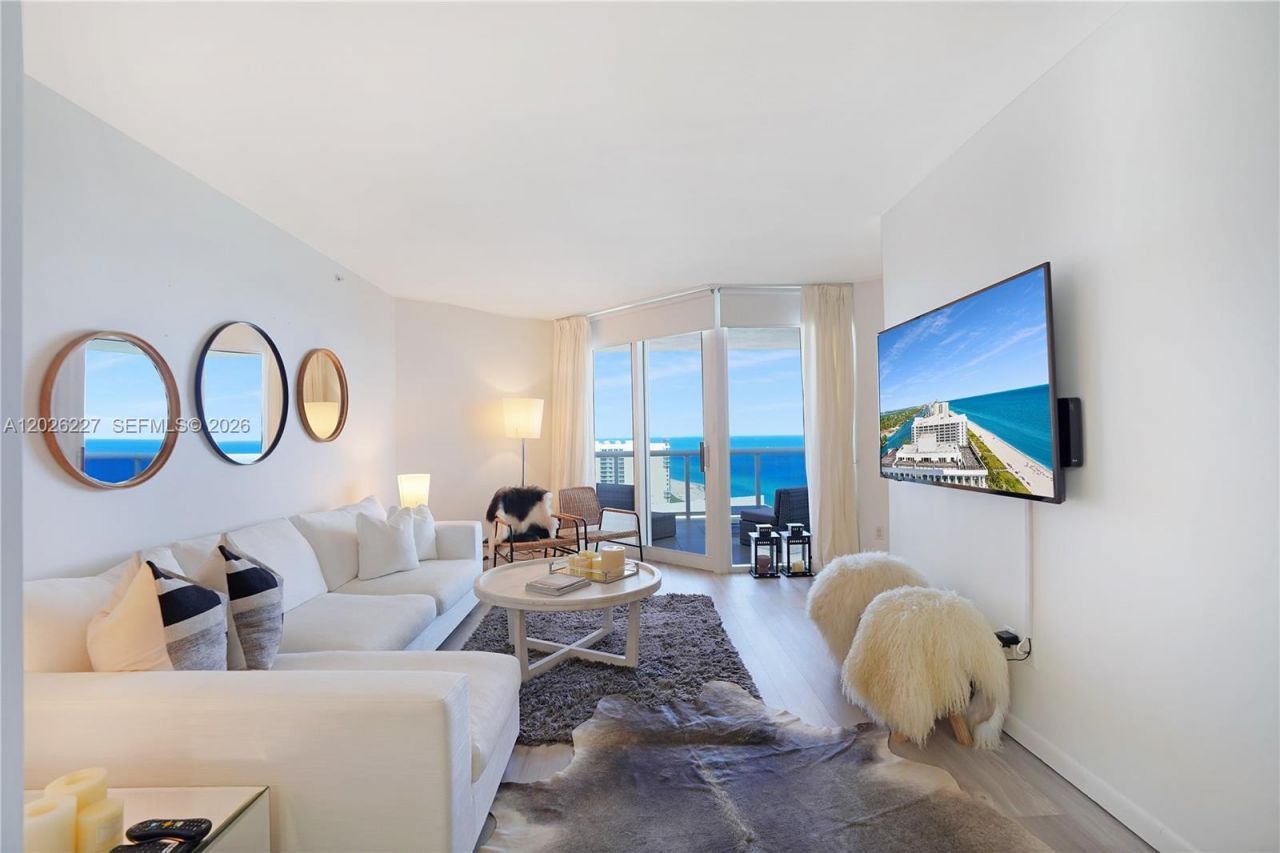 4779 Collins Ave , Unit 2908, Miami Beach, FL 33140 Photo