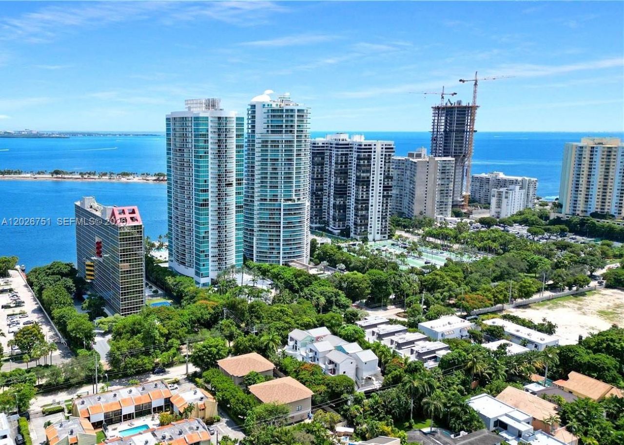 2101 Brickell Ave, Unit 1907, Miami, FL 33129 Photo