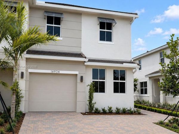 16934 SW 2nd CT, Pembroke Pines, FL 33027