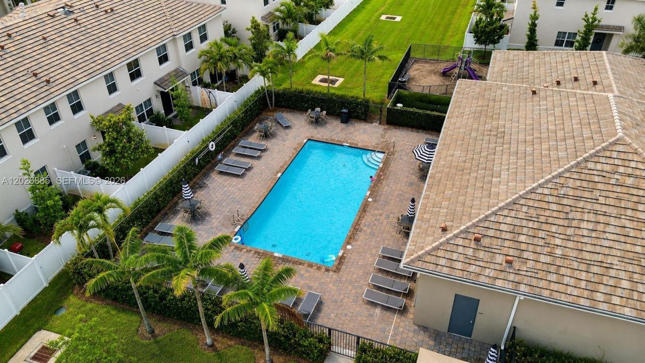 16934 SW 2nd Ct , Pembroke Pines, FL 33027 Photo