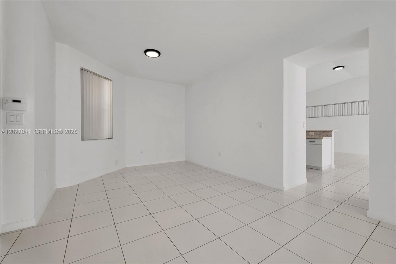 15558 SW 112th Dr , Miami, FL 33196 Photo