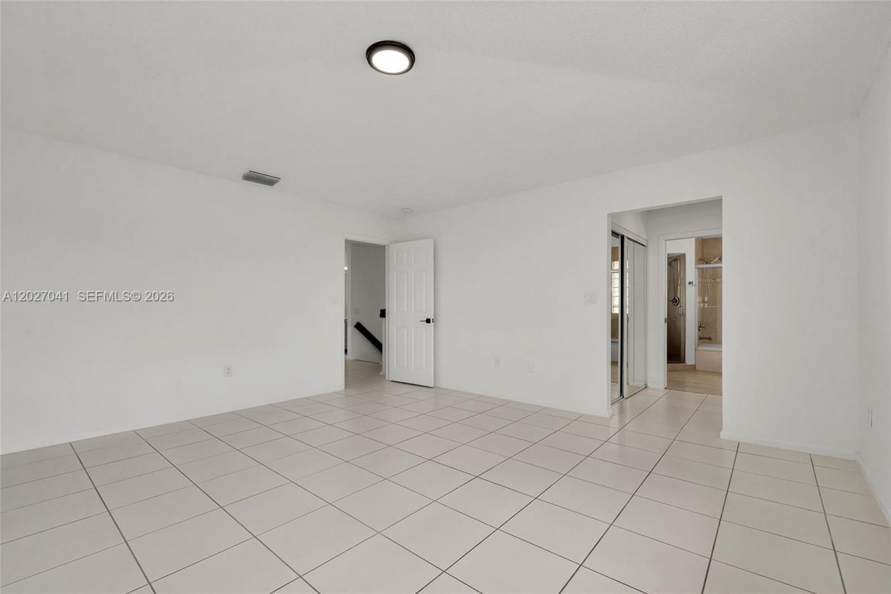 15558 SW 112th Dr , Miami, FL 33196 Photo