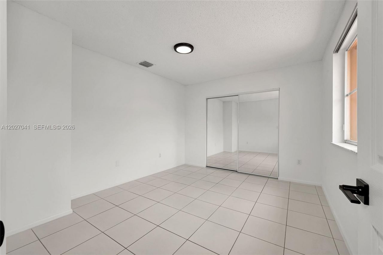 15558 SW 112th Dr , Miami, FL 33196 Photo