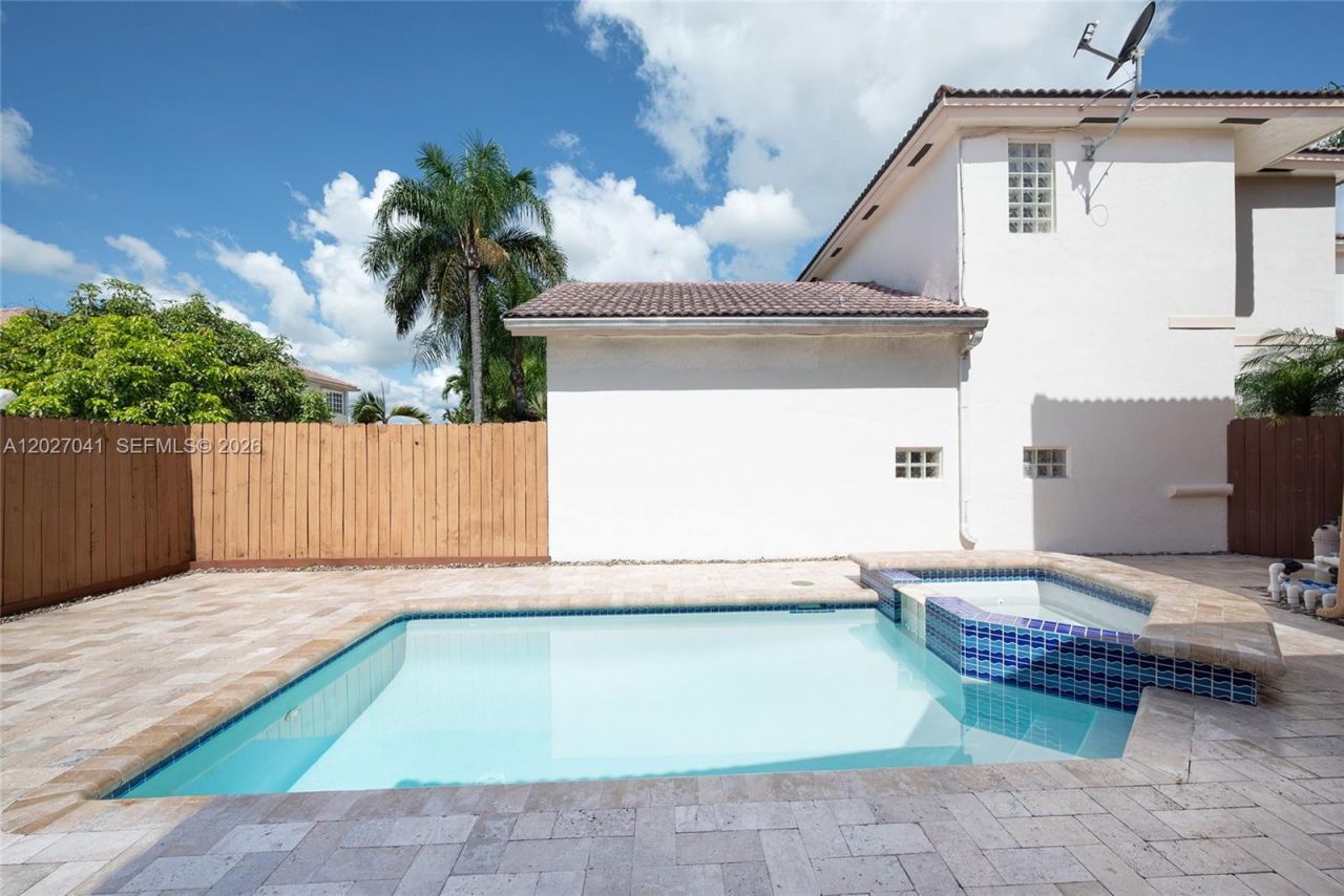 15558 SW 112th Dr , Miami, FL 33196 Photo