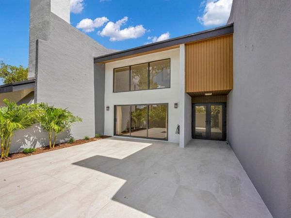 6661 SW 72nd St , Unit 35, South Miami, FL 33143