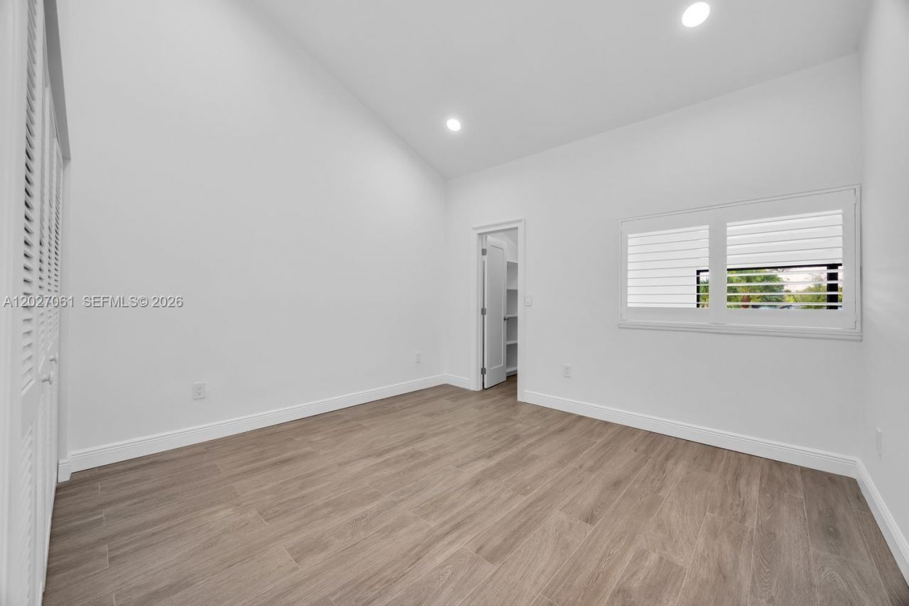 6661 SW 72nd St , Unit 35, South Miami, FL 33143 Photo