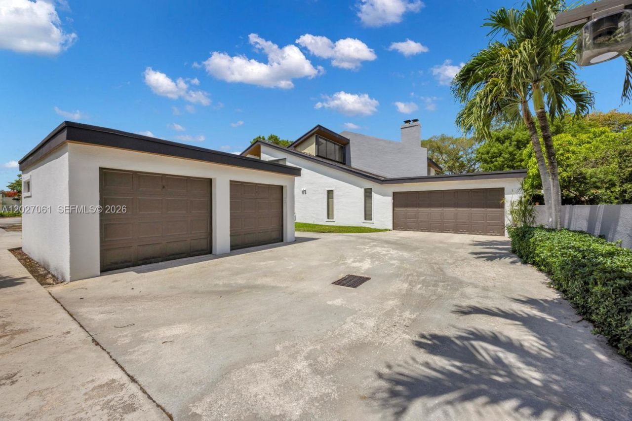 6661 SW 72nd St , Unit 35, South Miami, FL 33143 Photo
