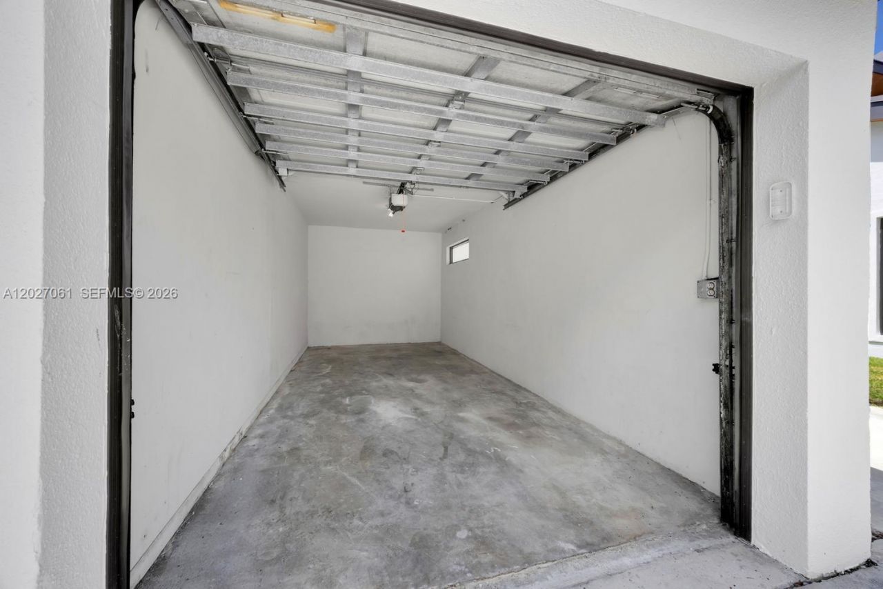 6661 SW 72nd St , Unit 35, South Miami, FL 33143 Photo