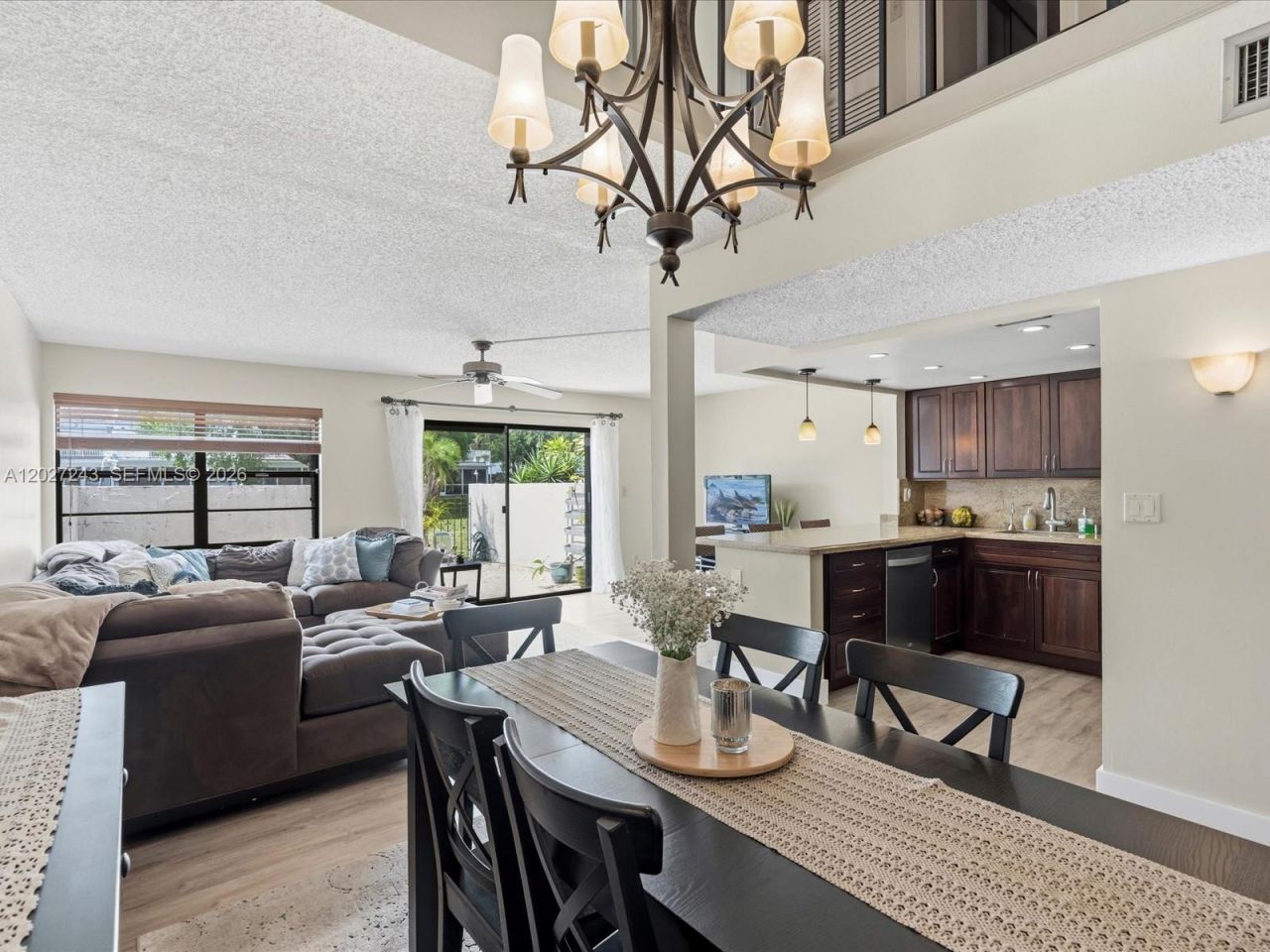 2615 N 40th Ave , Hollywood, FL 33021 Photo