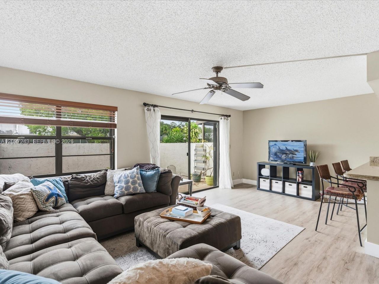 2615 N 40th Ave , Hollywood, FL 33021 Photo